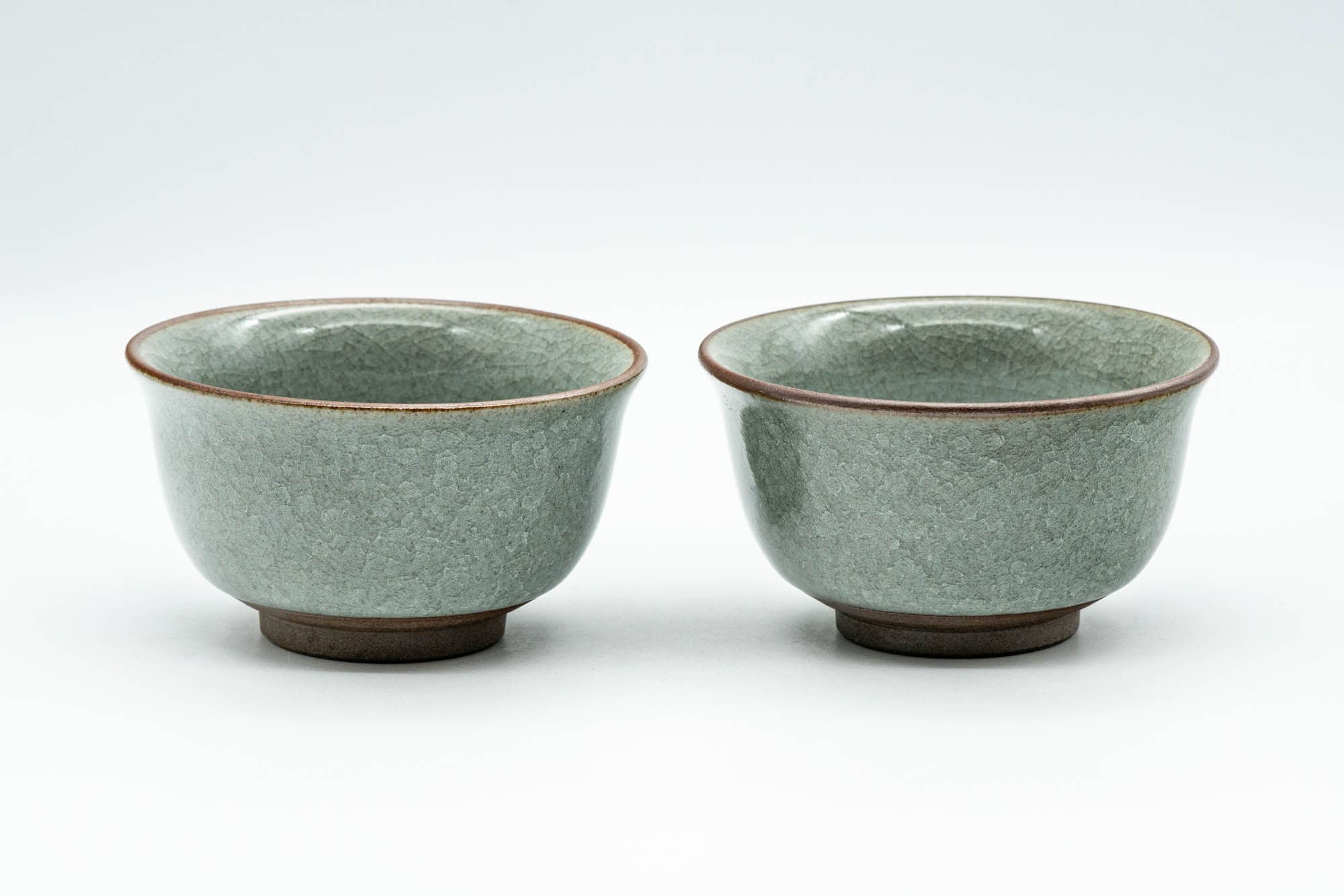 Japanese Teacups - Pair of 杏土窯 Egret Snowflake Celadon Glazed Yunomi - 90ml